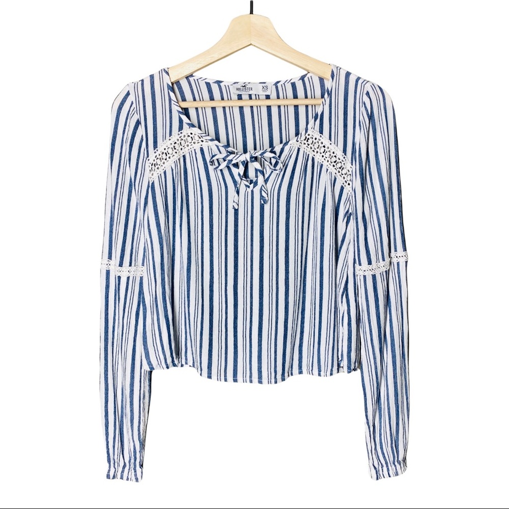 Hollister Long Sleeve Blouse Front Bow Tie Lace Details Striped Women's Size XS